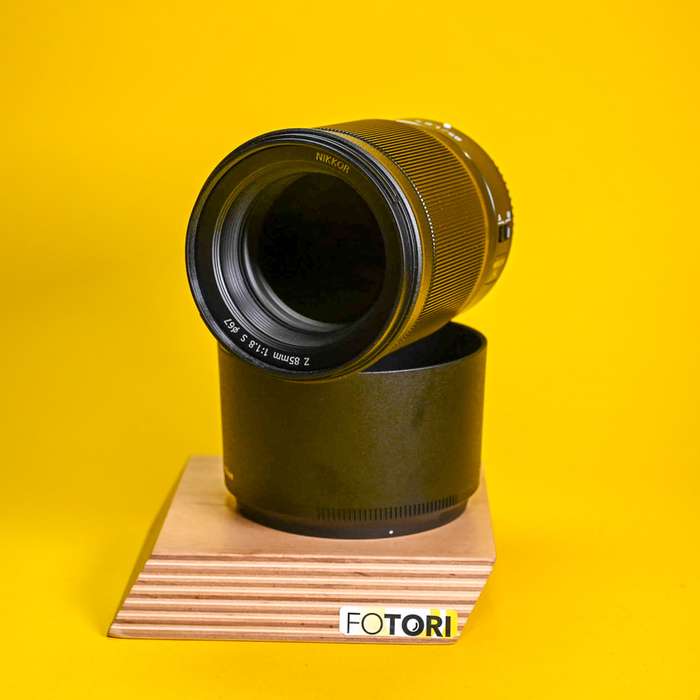 Nikon Z 85mm f/1.8 S | 20056562