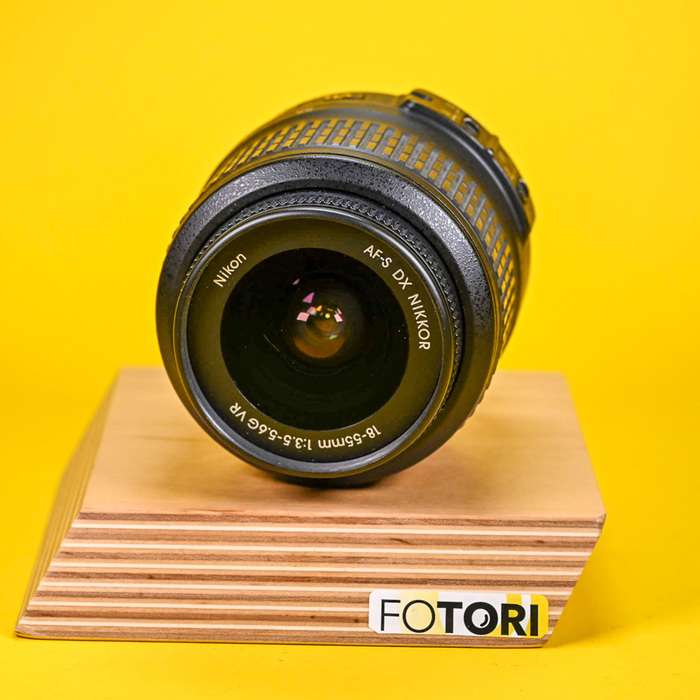 Nikon D3100 + Nikkor AF-S 18-55mm 1:3,5-5,6 GII ED + 32GB karta | 1379569