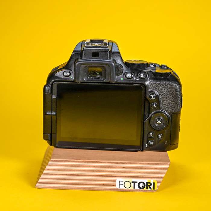 Nikon D5600 | 234926