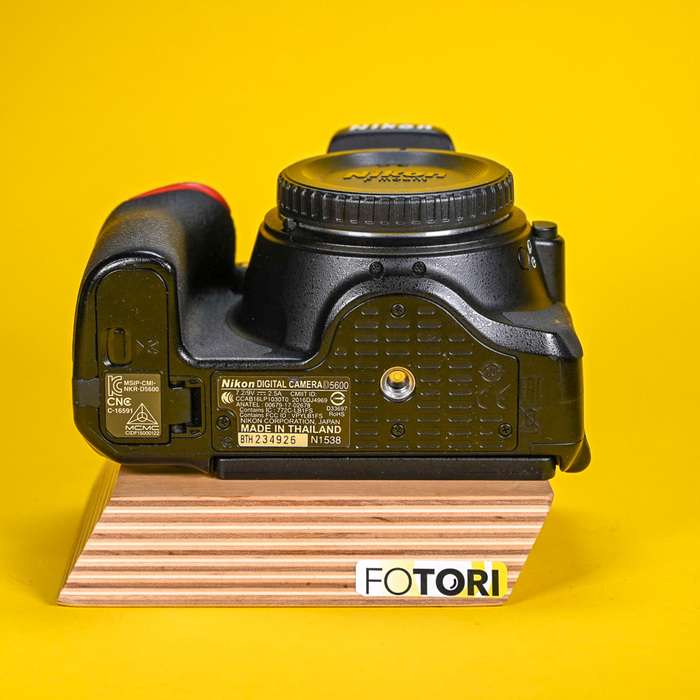 Nikon D5600 | 234926