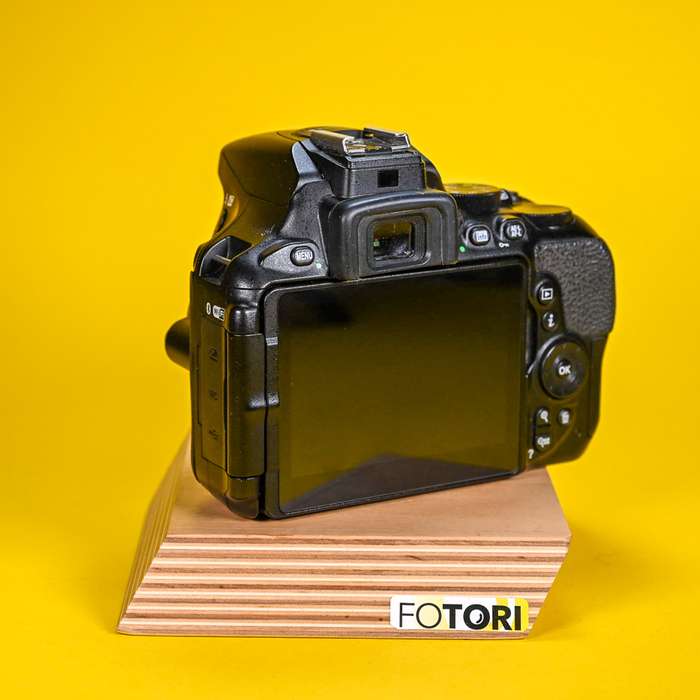 Nikon D5600 | 234926