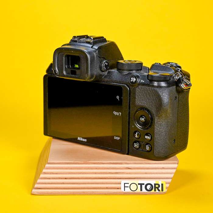 Nikon Z50 + 16-50 mm f/3,5-6,3 DX VR | 6003720