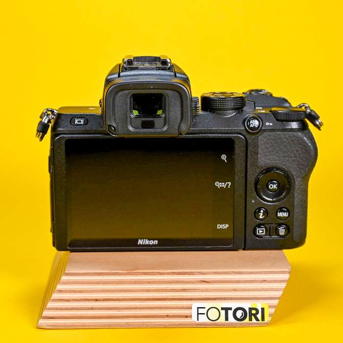 Nikon Z50 + 16-50 mm f/3,5-6,3 DX VR | 6003720