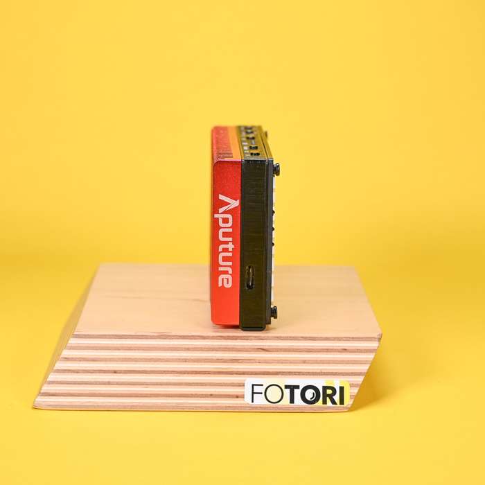 Aputure Amaran AL-MX | LED video světlo