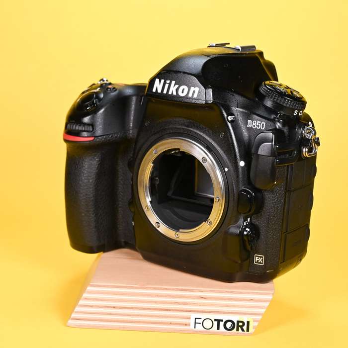 Nikon D850 | 6001621