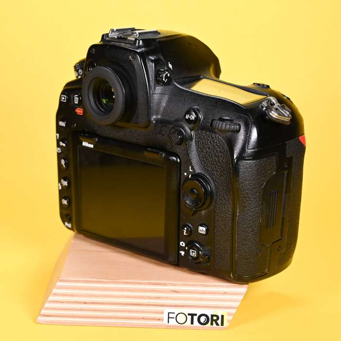 Nikon D850 | 6001621