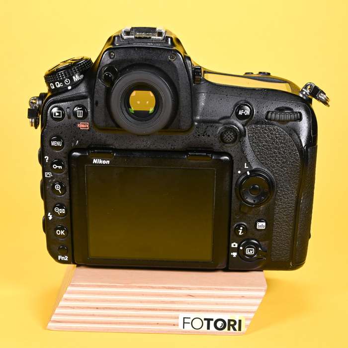 Nikon D850 | 6001621