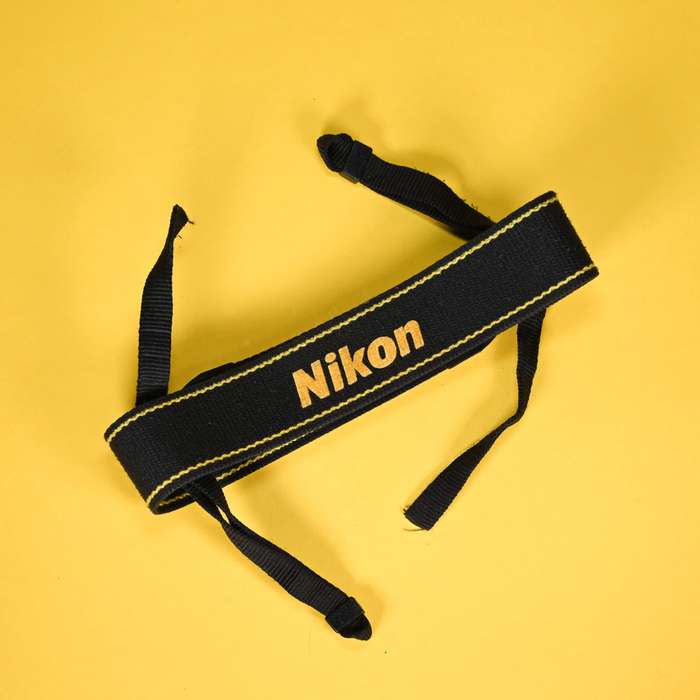 Set Nikon D5300 + 18-55mm AF-P | 4777624