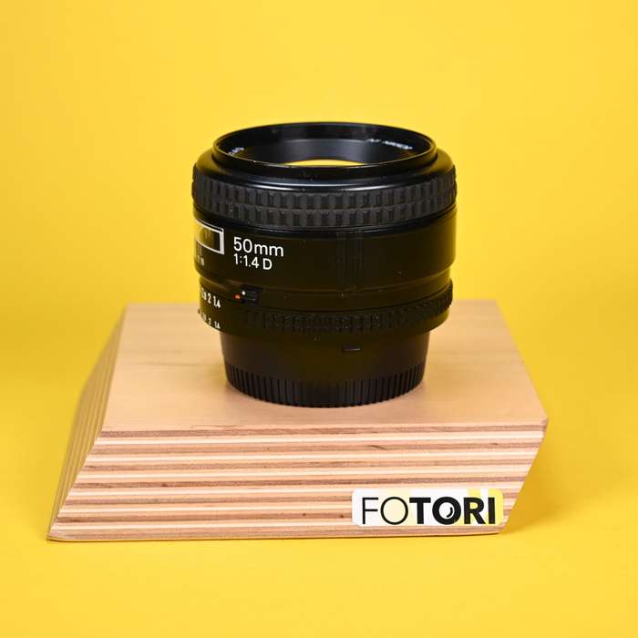 Nikon 50 mm f/1,4 AF-D | 6229759