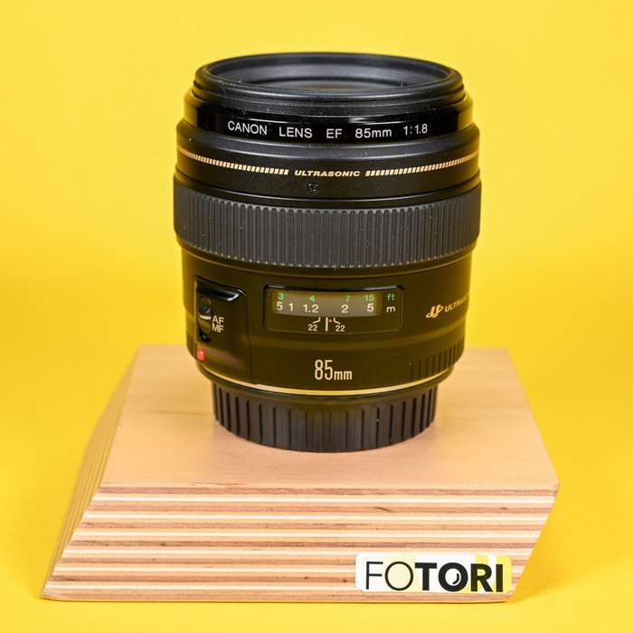 Canon EF 85 mm f/1,8 USM | 1332001061