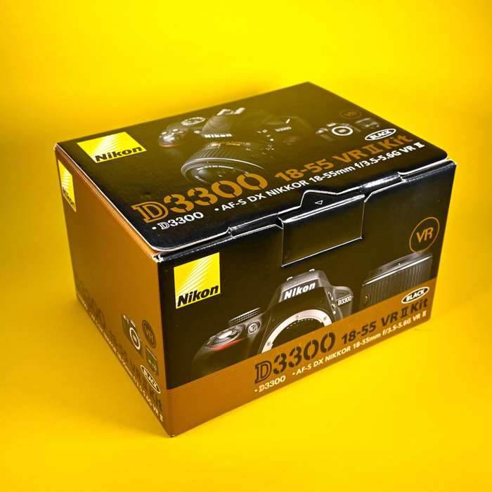 Nikon D3300 + 18-55mm  VR II| 6122964