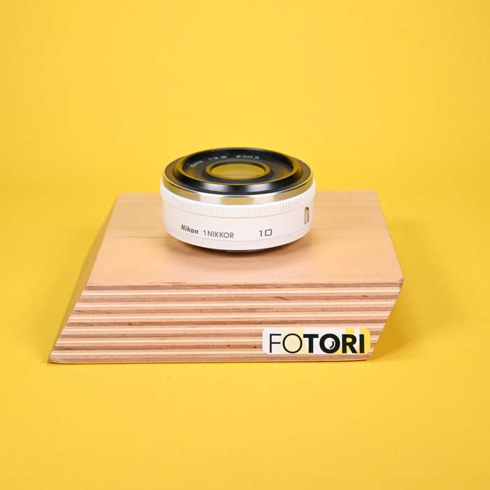 Nikon 1 J1 + Nikon 10mm + Nikon 18,5mm | 62044252