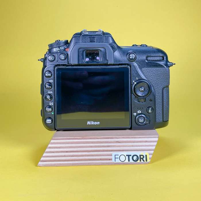 Nikon D7500 | 6030283