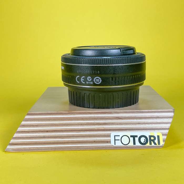 Canon EF 40mm f/2.8 STM | 8911001718