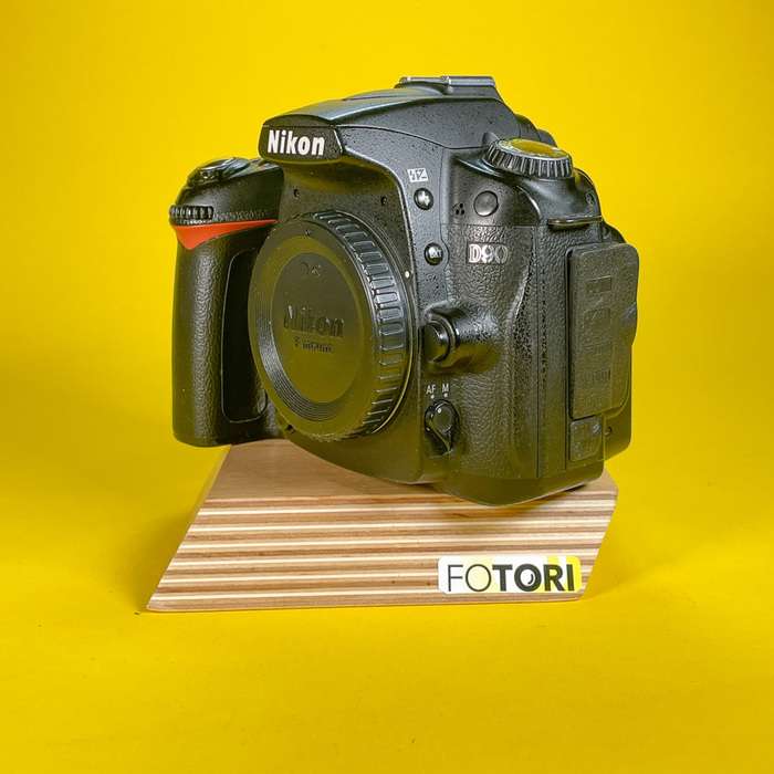 Nikon D90 | 6140429