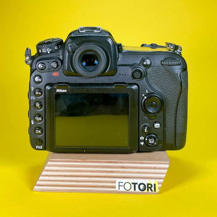 Nikon D500 | 6025655