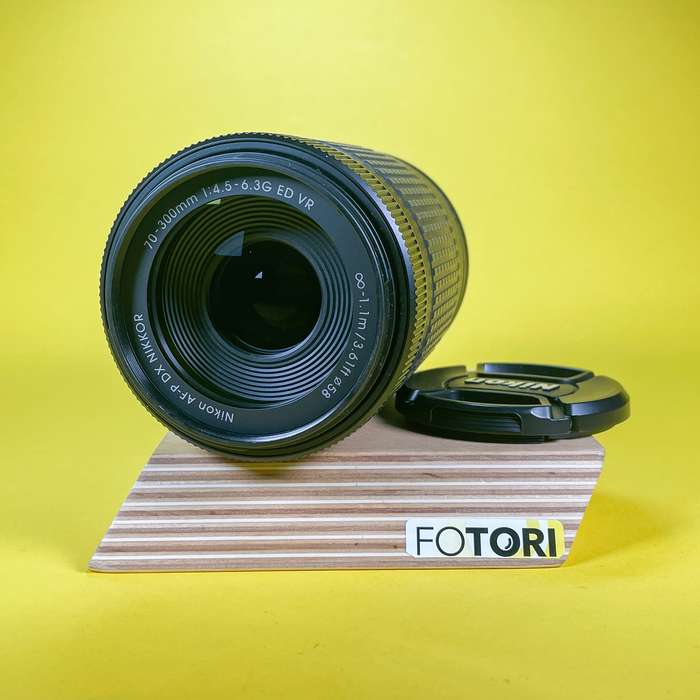 Nikon 70-300 mm f/4,5–6,3 G AF-P DX ED VR | 20975370