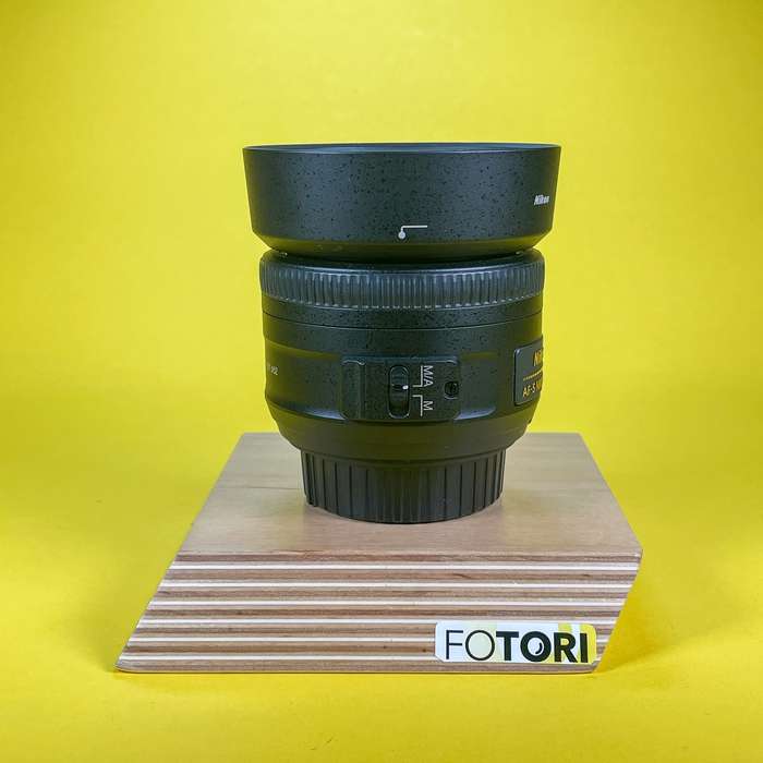 Nikon 35 mm f/1,8 AF-S NIKKOR G DX | 3096476