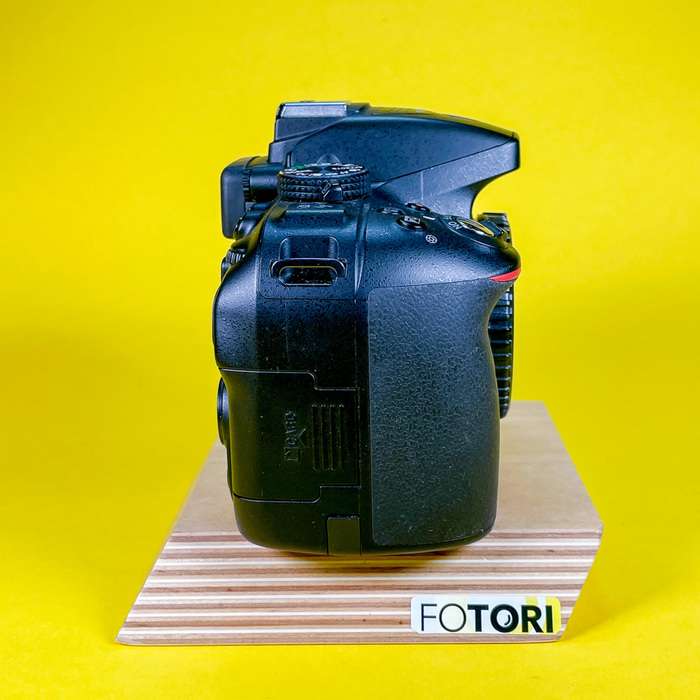 Nikon D5300 | 5000286