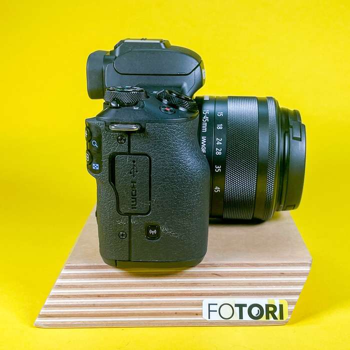 Canon M50 + 15 - 45mm  + karta + brašna| 113030010271