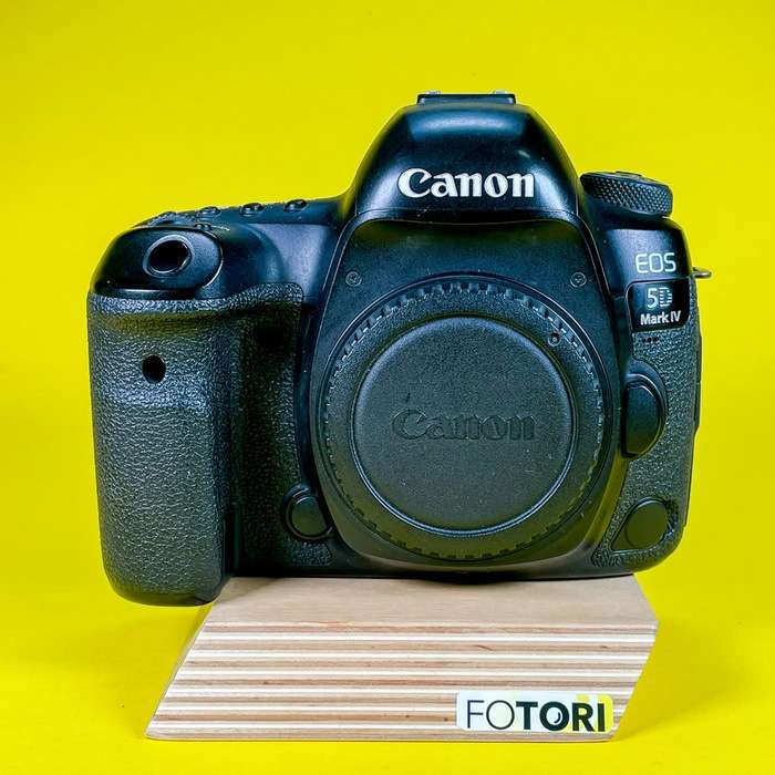 Canon EOS 5D Mark IV | 023021007838