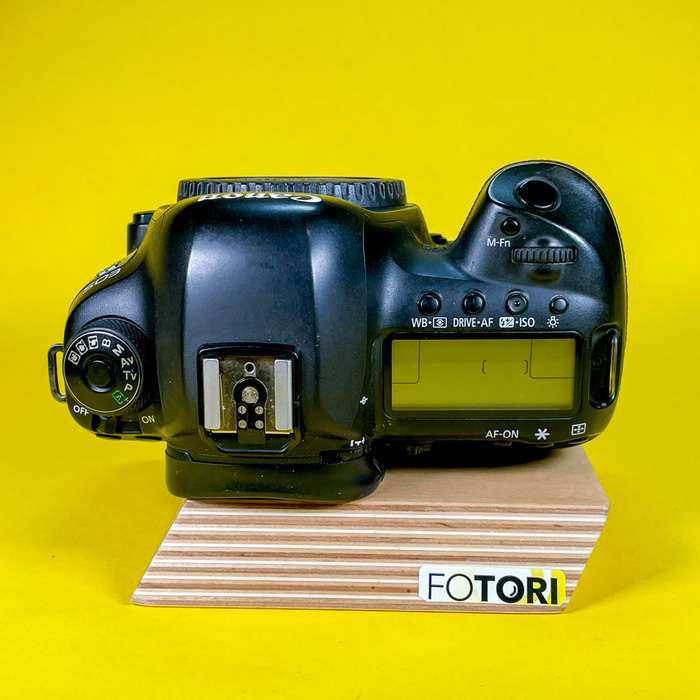 Canon EOS 5D Mark IV | 023021007838