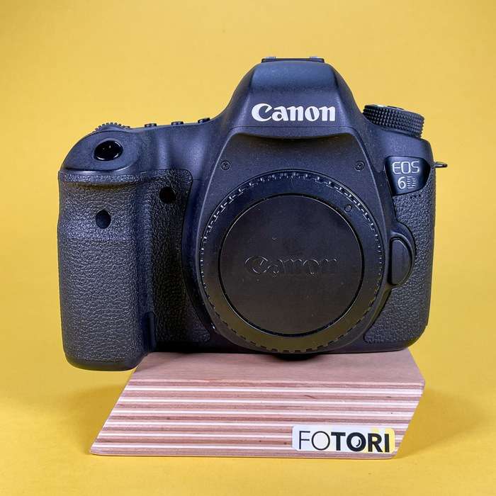 Canon EOS 6D | 073053001654