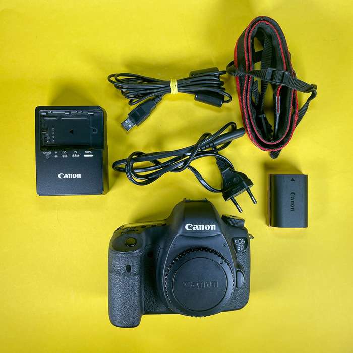 Canon EOS 6D | 073053001654