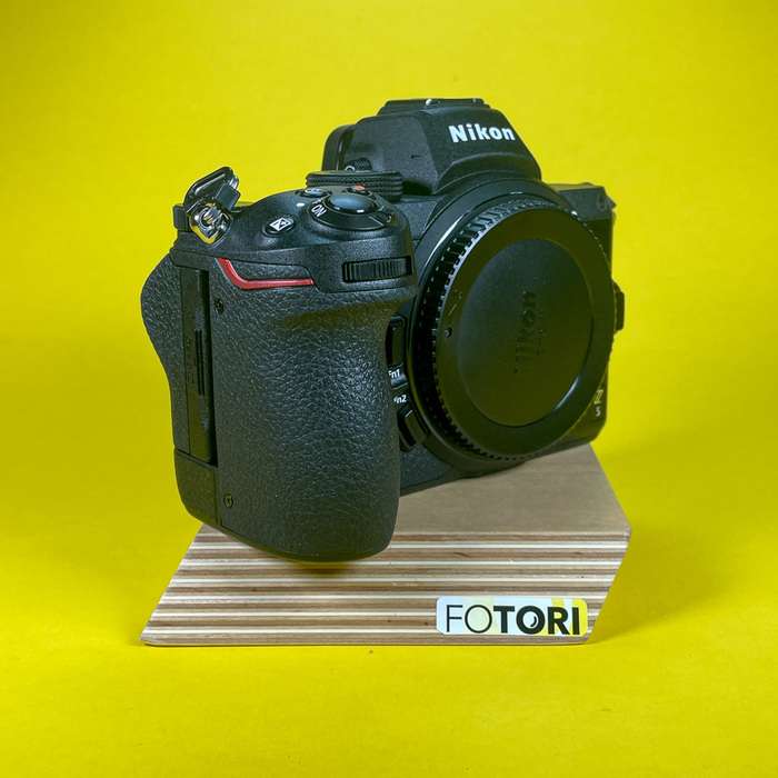 Nikon Z5 | 6042609