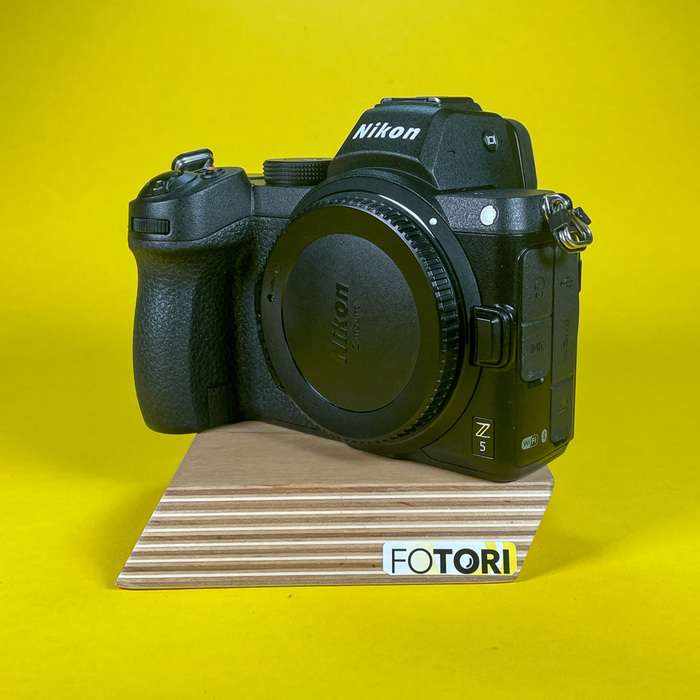 Nikon Z5 | 6042609