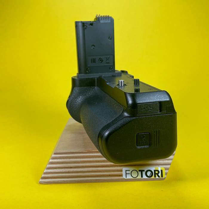 Nikon MB-N11 | Bateriový grip pro Z6II a Z7 II | 2004432