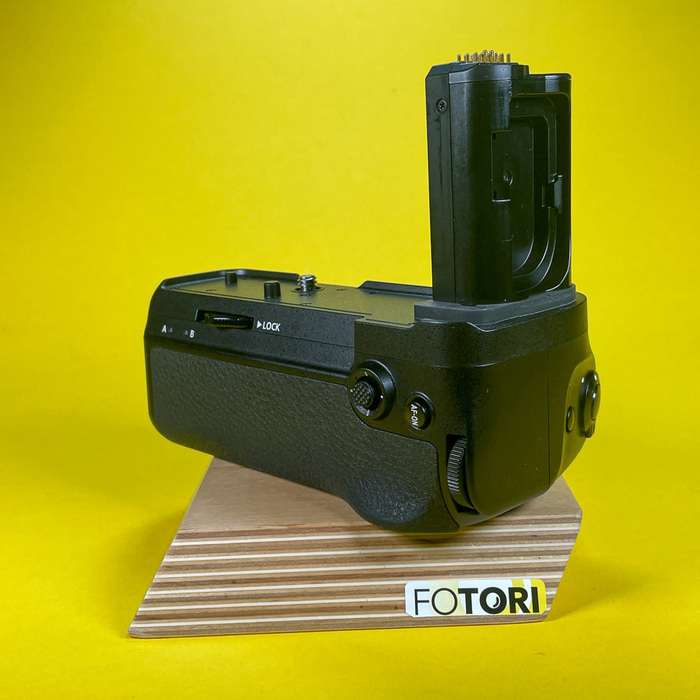 Nikon MB-N11 | Bateriový grip pro Z6II a Z7 II | 2004432