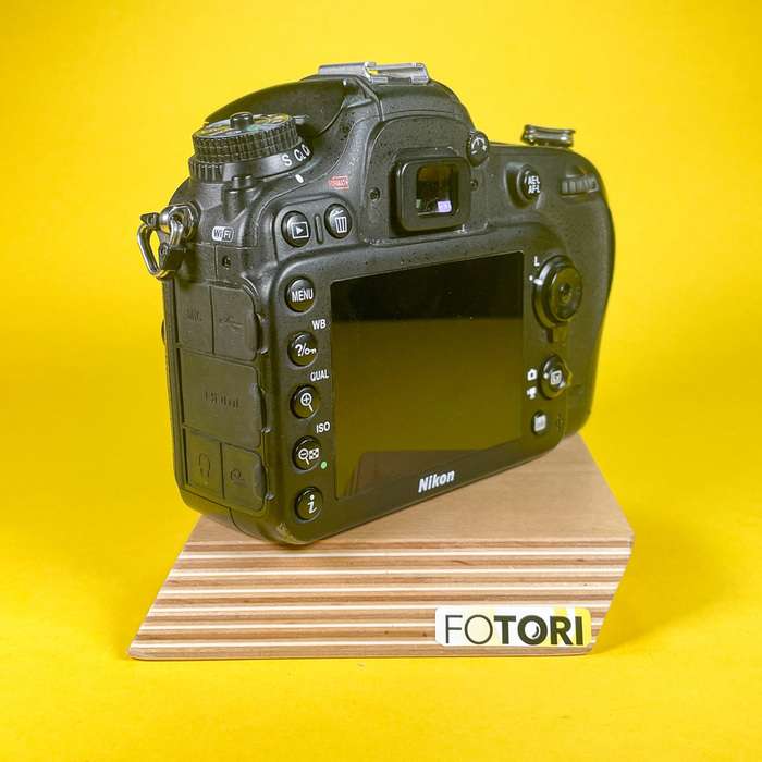 Nikon D7200 | 4403547