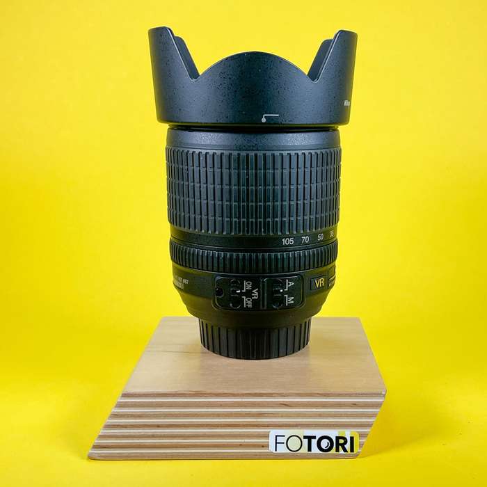 Nikon 18-105mm f/3,5-5,6  AF-S DX G ED VR | 38993883