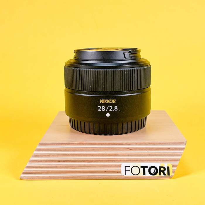 Nikon Z 28mm f/2.8 | 20008084