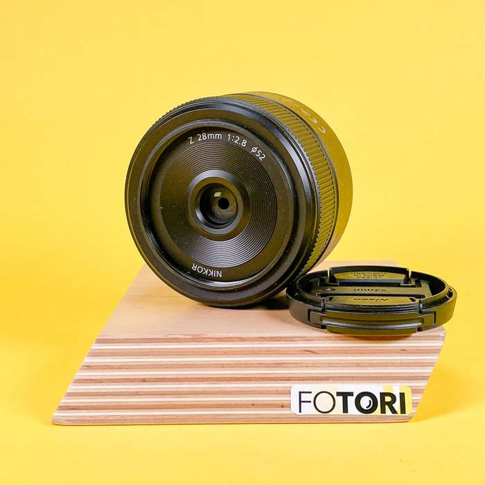 Nikon Z 28mm f/2.8 | 20008084