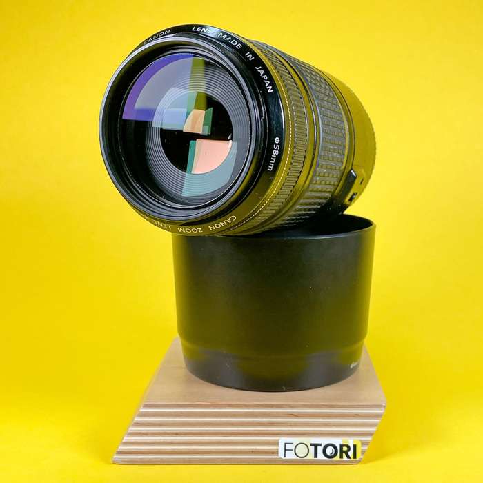 Canon 70-300mm f/4-5,6 IS USM | 35615722