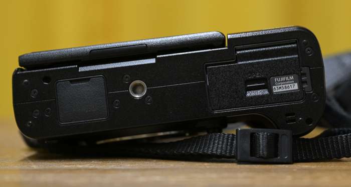 Fujifilm X-T2 +  Fuji 18-55/2,8-4 + 2x baterie Patona |  63M58617