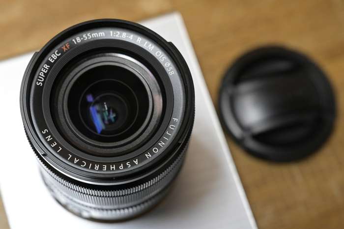 Fujifilm X-T2 +  Fuji 18-55/2,8-4 + 2x baterie Patona |  63M58617