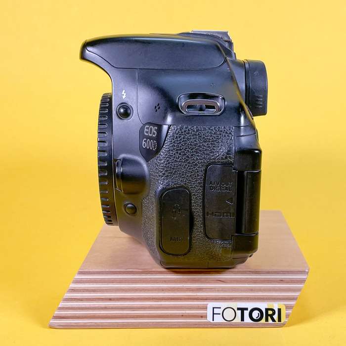 Canon EOS 600D