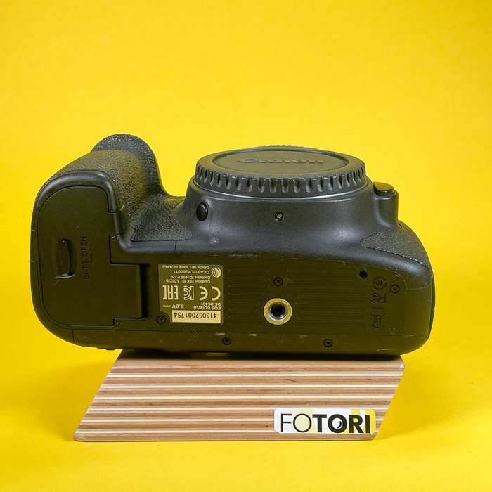 Canon EOS 6D + battery grip | 413052001754