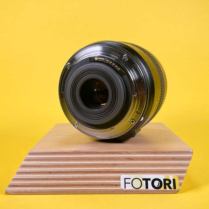 Canon EF-S 60 mm f/2,8 Macro USM | 32852244