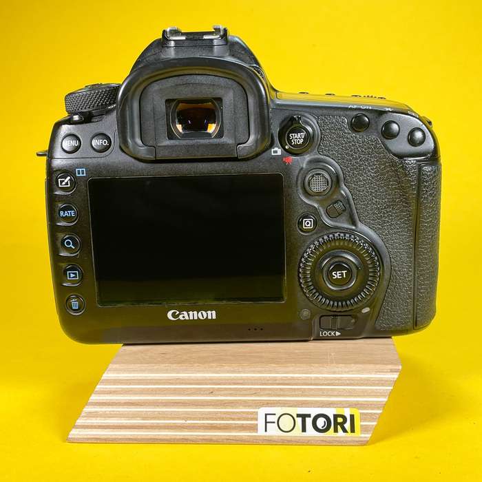 Canon 5D Mark IV  + CF 128GB| 191056000817