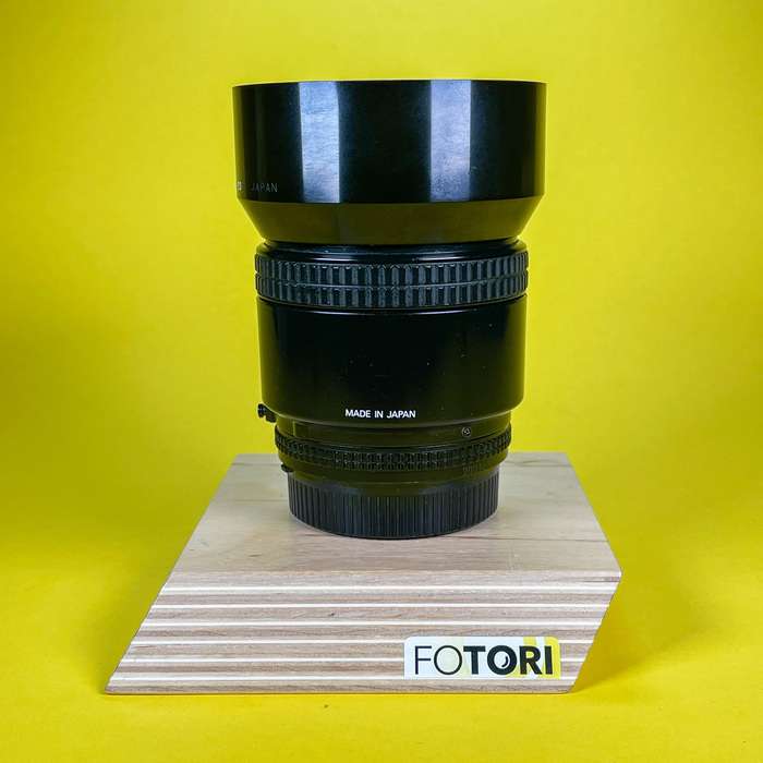 Nikon 85/1.8 AF | 200167