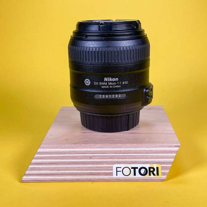 Nikon 40 mm f/2,8 AF-S G DX Micro | 2041292