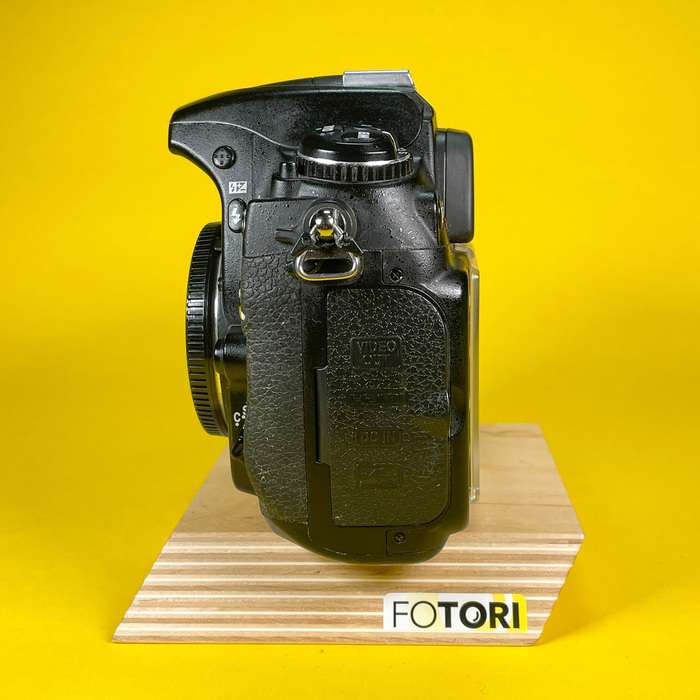 Nikon D300 | 3119642