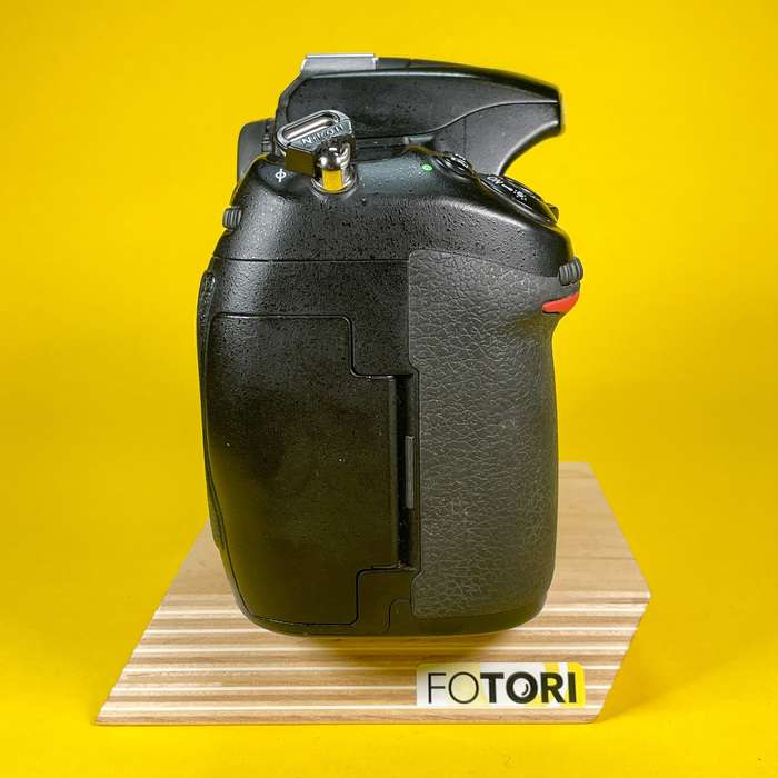 Nikon D300 | 3119642