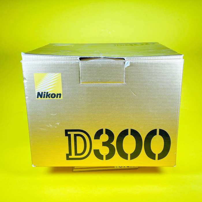 Nikon D300 | 3119642