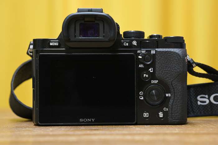 Sony Alpha A7 | 4058700