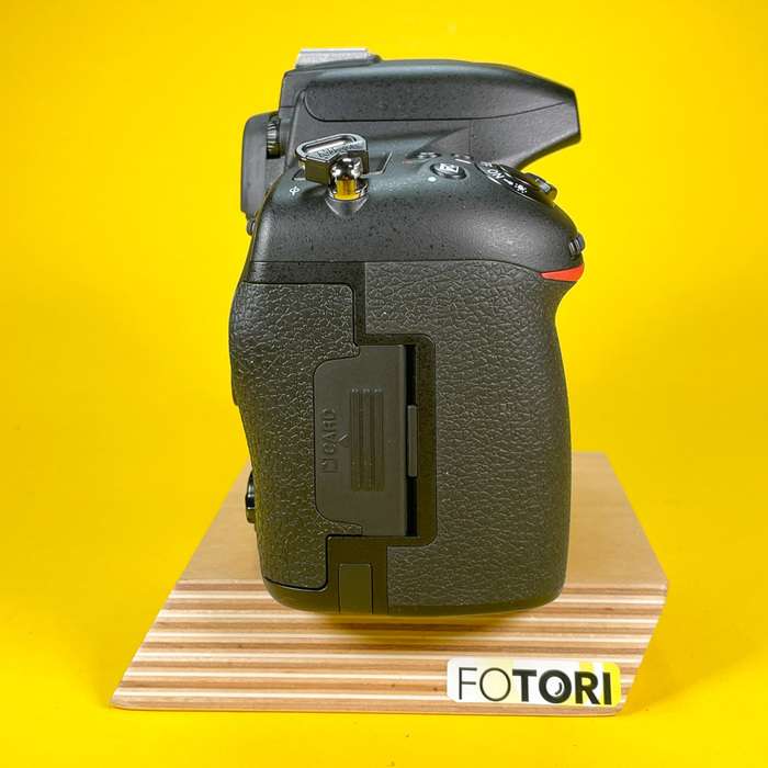 Nikon D750 | 6185785